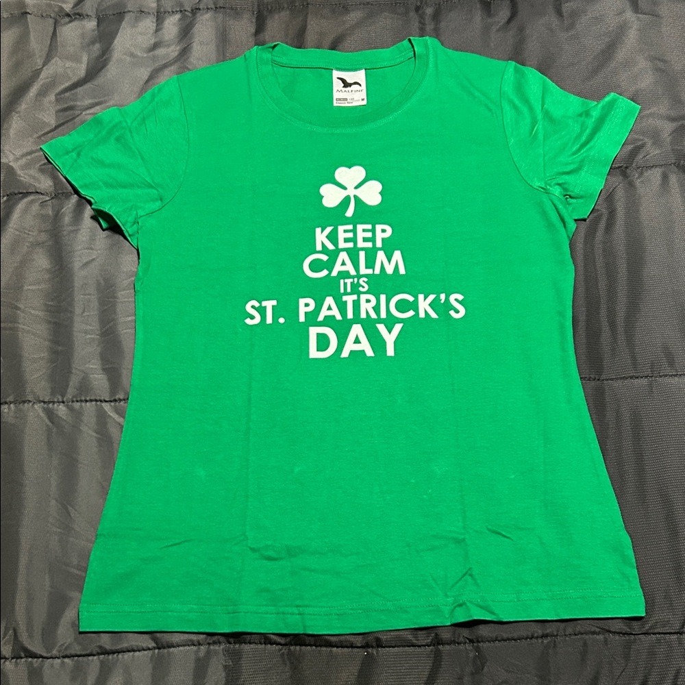 NEW Festive Green St. Patrick's Day Tee